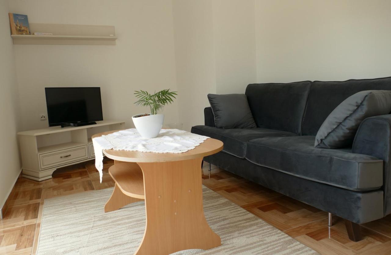 B&B Garni Toni Supetarska Draga Ruang foto