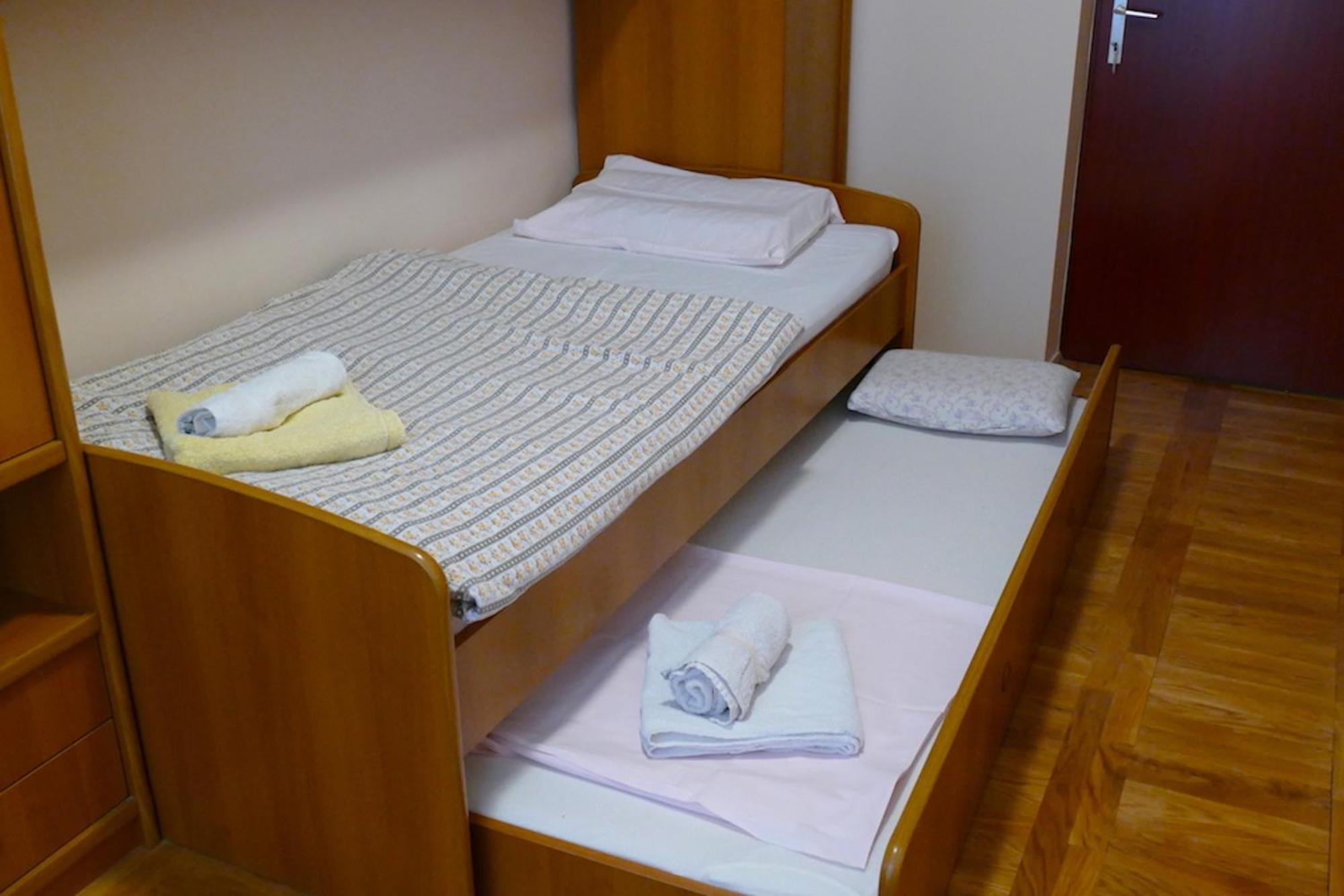 B&B Garni Toni Supetarska Draga Ruang foto