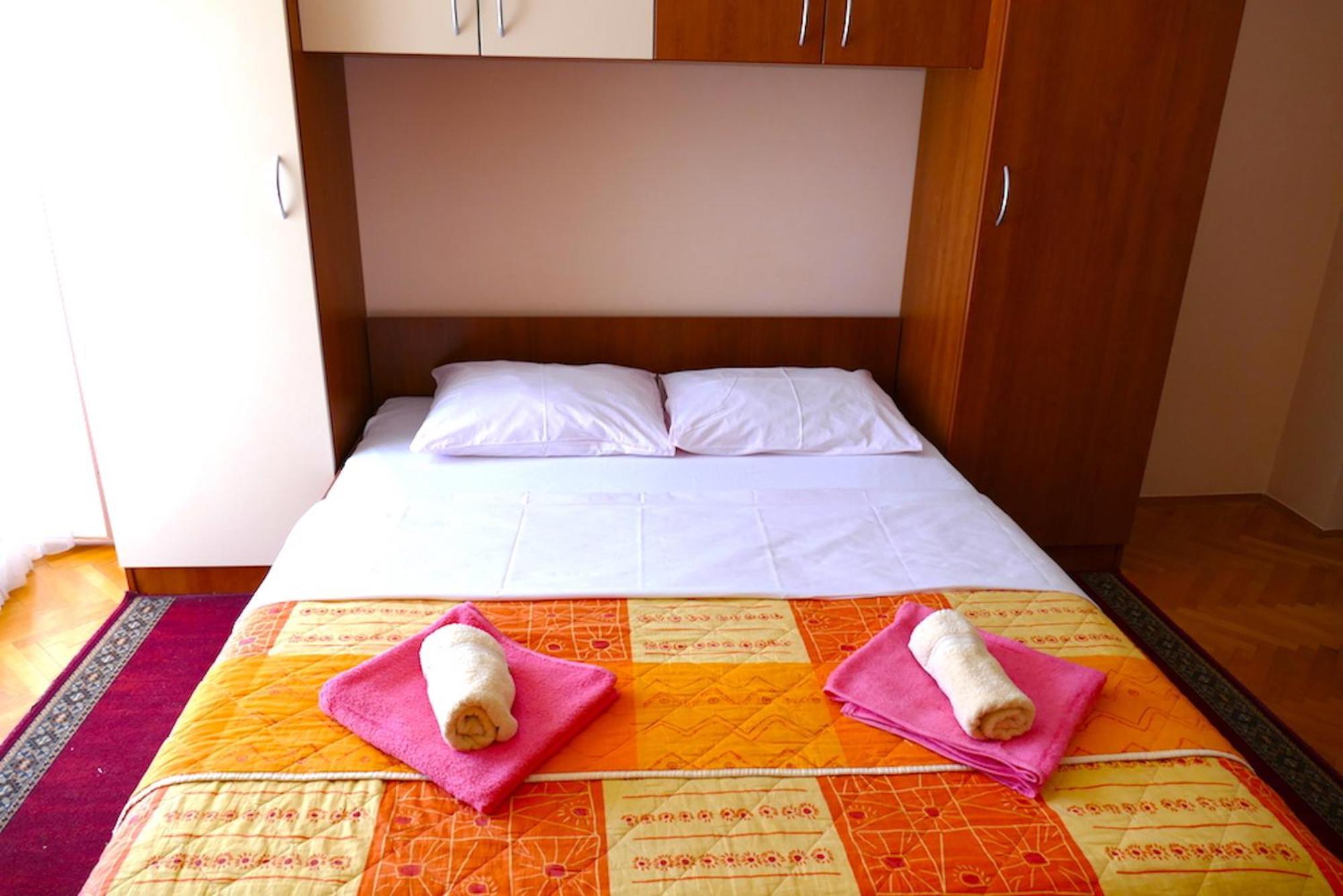 B&B Garni Toni Supetarska Draga Ruang foto