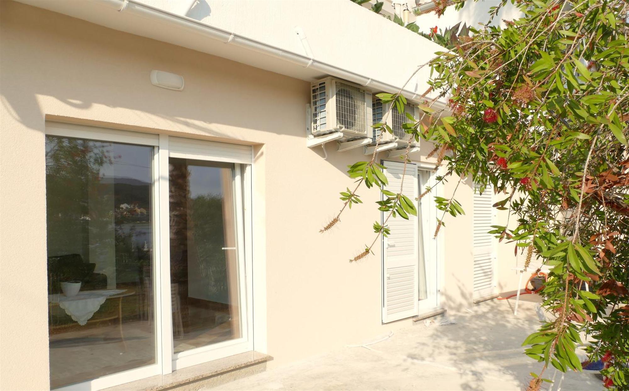 B&B Garni Toni Supetarska Draga Ruang foto