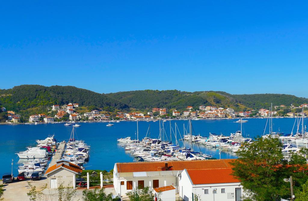 B&B Garni Toni Supetarska Draga Bagian luar foto